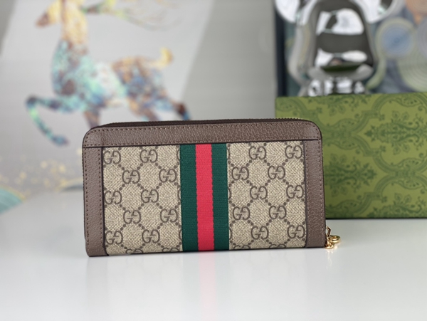 グッチ財布コピー背面デザイン